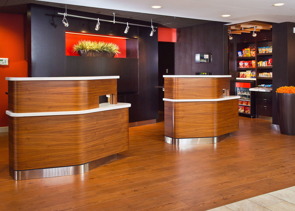 Courtyard By Marriott Dulles Airport Herndon/Reston Interior photo